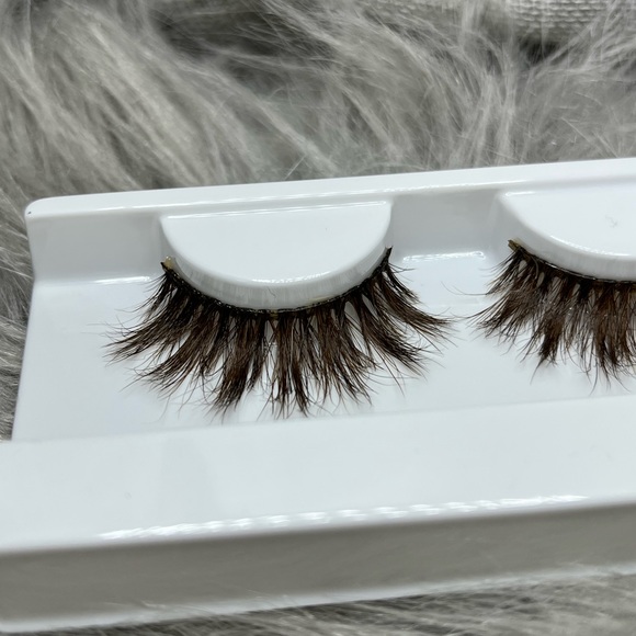 Brown Mink Lashes 16MM 3D Full Volume Medium Eyelashes - Picture 3 of 6